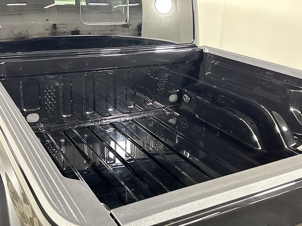 New 2025 Jeep Gladiator Mojave image 22