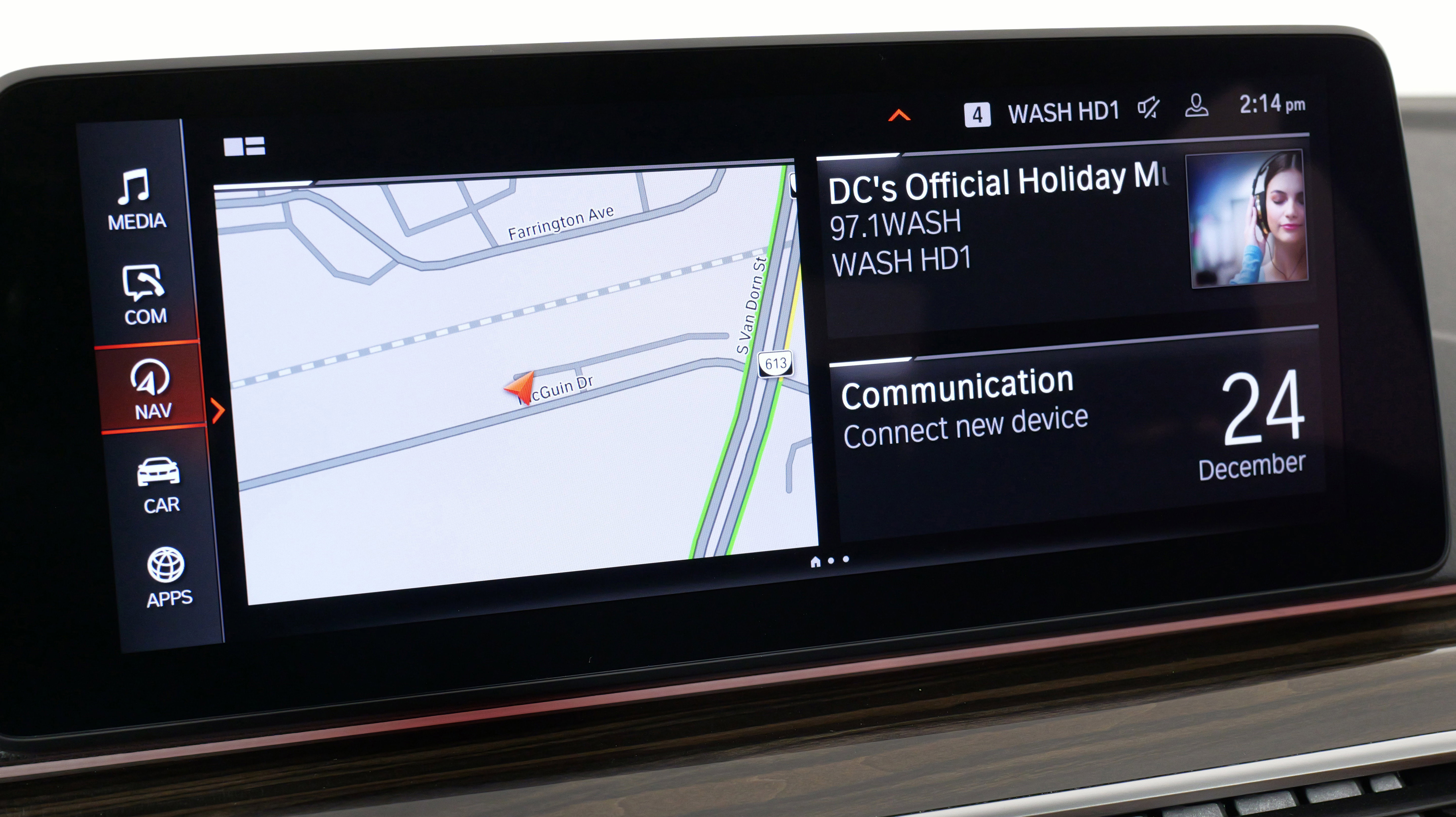 Used 2022 BMW 530i xDrive w/ Convenience Package image 47