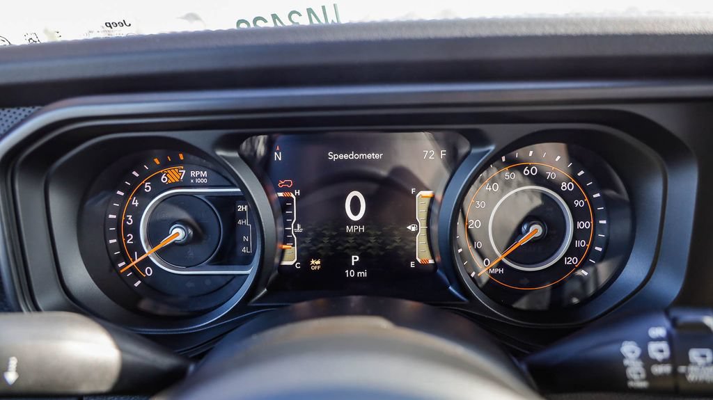 New 2026 Jeep Wrangler Unlimited Rubicon AWD/4WD image 28
