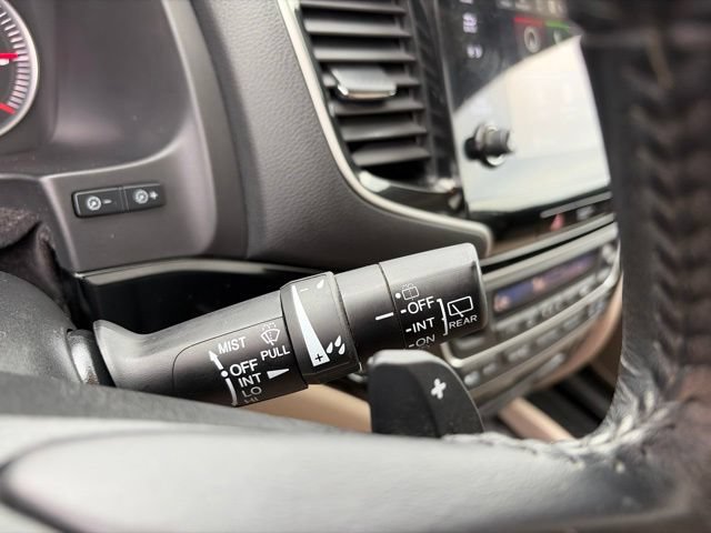 Used 2020 Honda Pilot Touring image 22