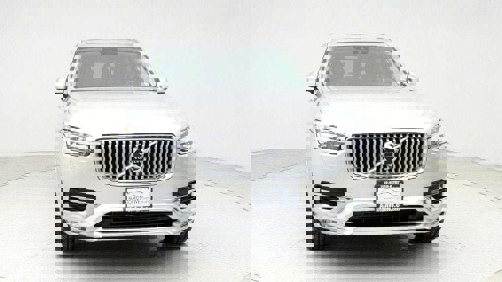 Used 2021 Volvo XC90 T6 Inscription image 2