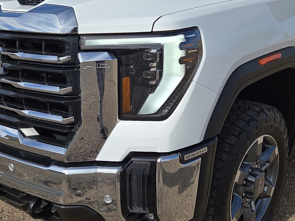 Used 2025 GMC Sierra 2500 SLT w/ Texas SLT Premium Package image 10