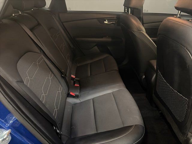 Used 2024 Kia Forte GT-Line image 32