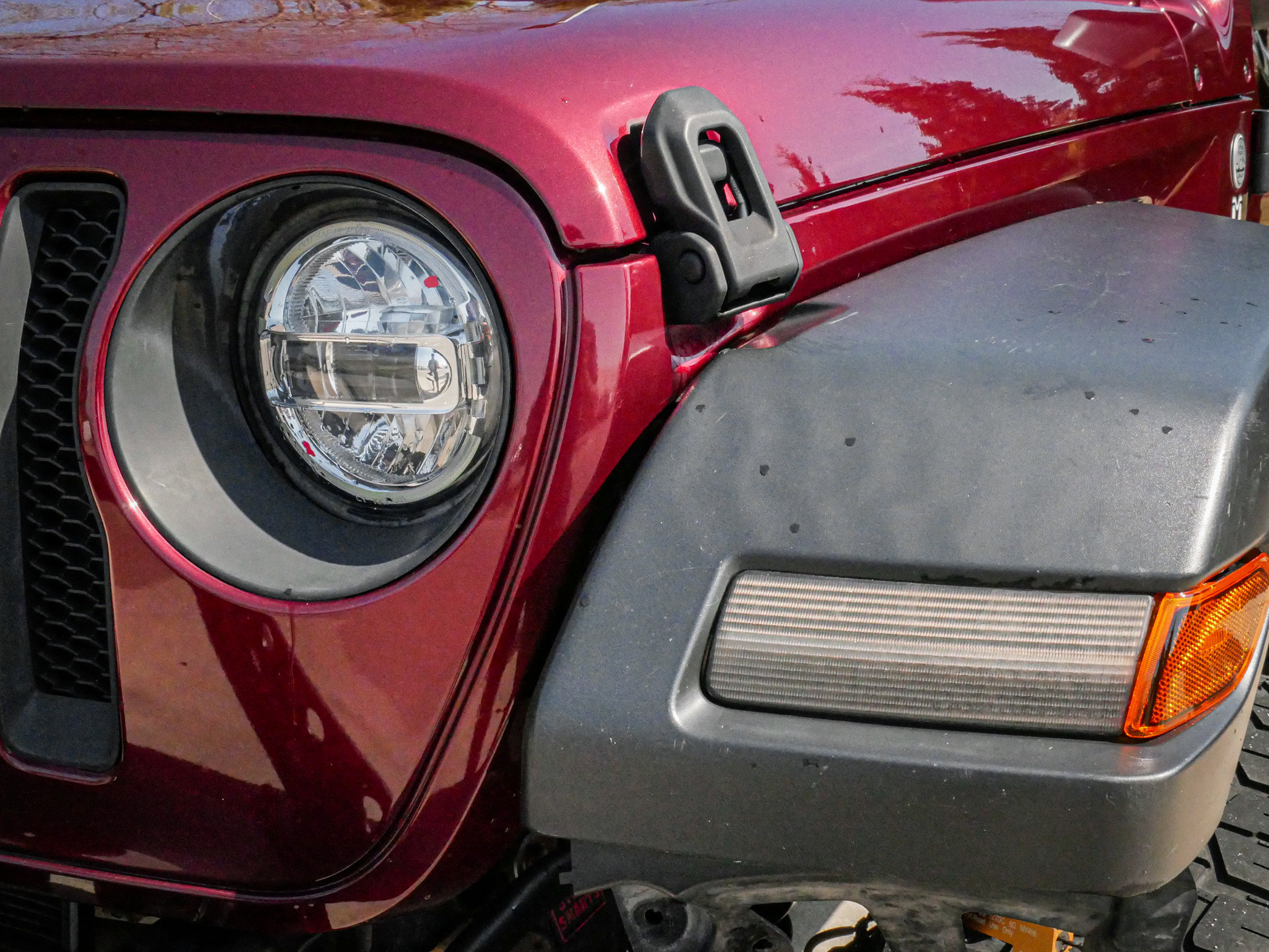 Used 2021 Jeep Wrangler Sport S image 6