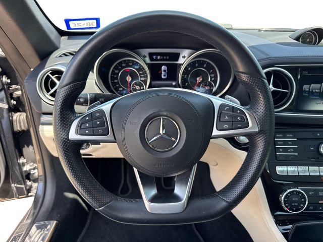 Used 2020 Mercedes-Benz SL 550 image 9