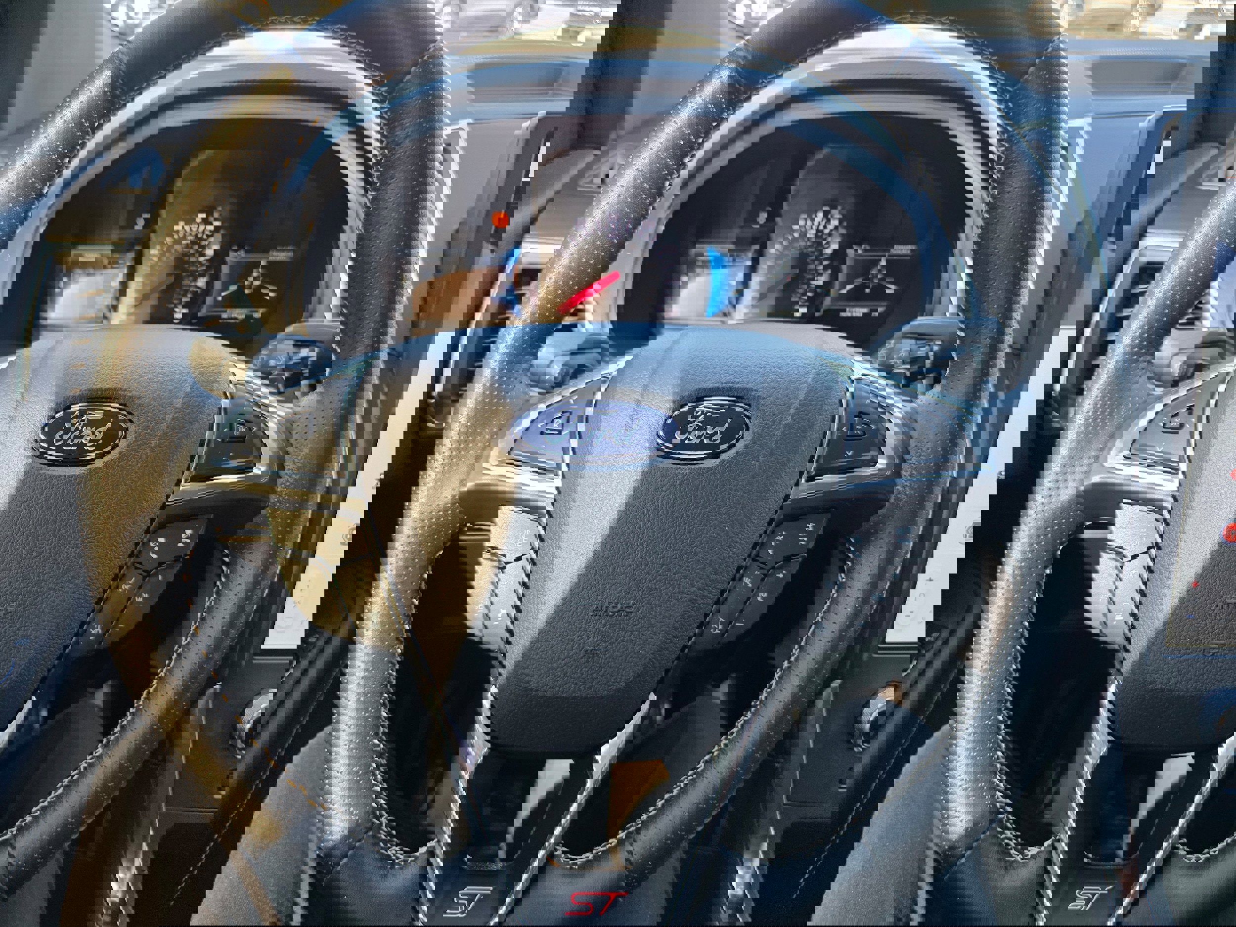 Used 2023 Ford Edge ST AWD/4WD image 14