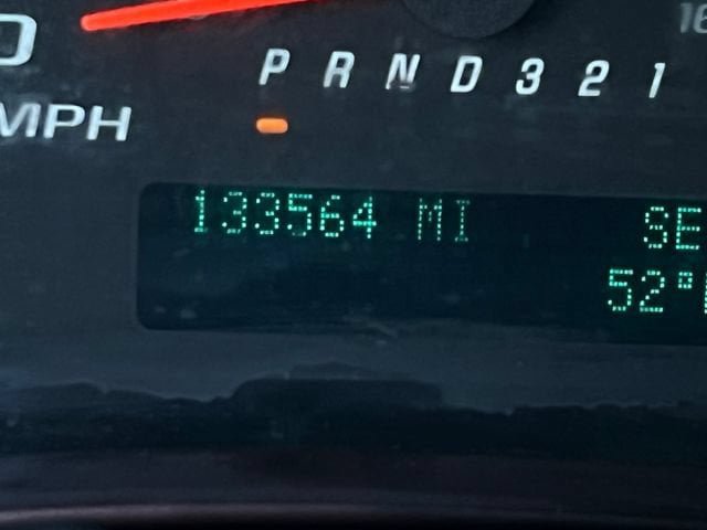 Used 2014 GMC Savana 1500 RWD image 25