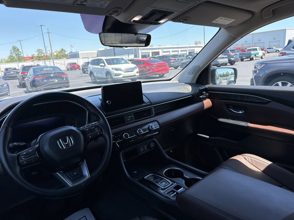 Used 2024 Honda Pilot Elite image 10