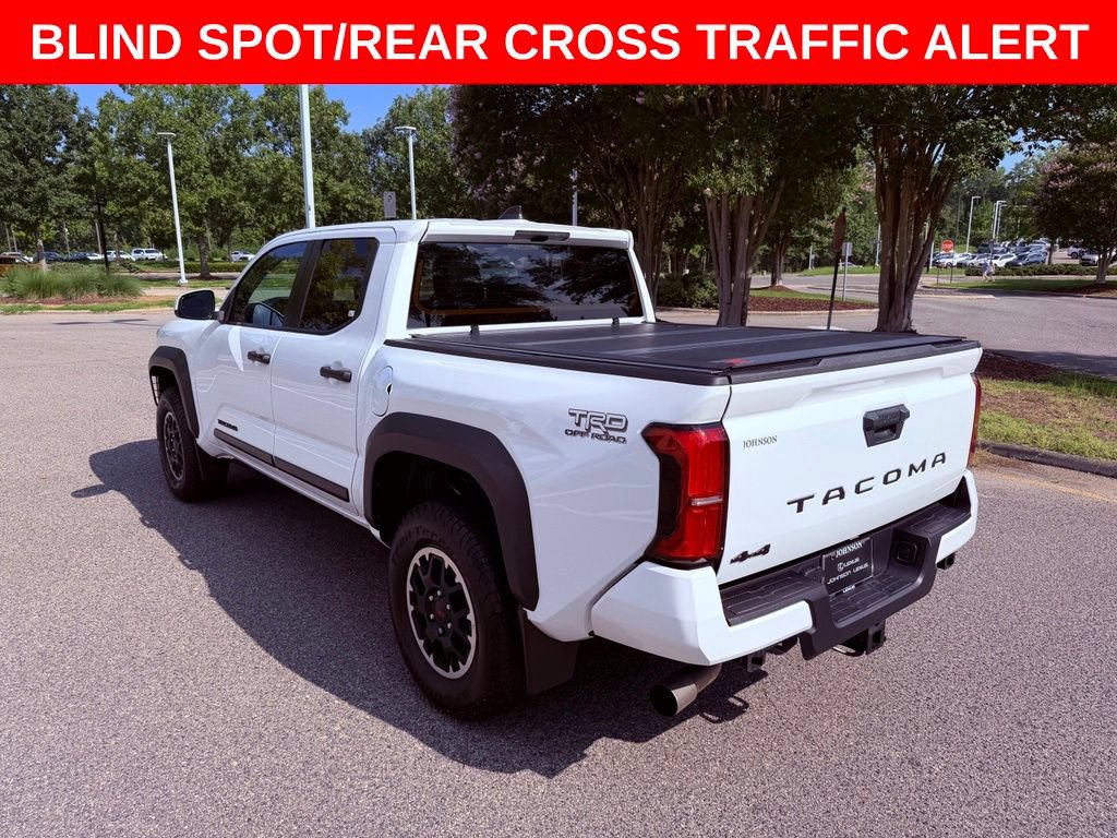 Used 2024 Toyota Tacoma TRD Off-Road AWD/4WD image 5
