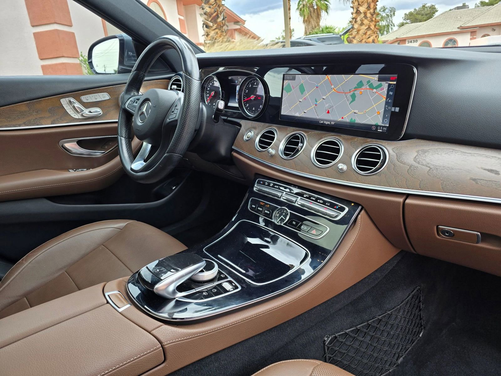 Used 2017 Mercedes-Benz E 300 w/ Premium 2 Package image 18
