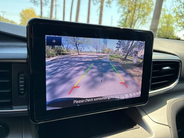 Used 2024 Ford Explorer XLT w/ Equipment Group 202A image 35