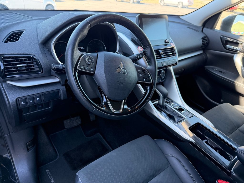 Used 2025 Mitsubishi Eclipse Cross SE AWD/4WD image 13