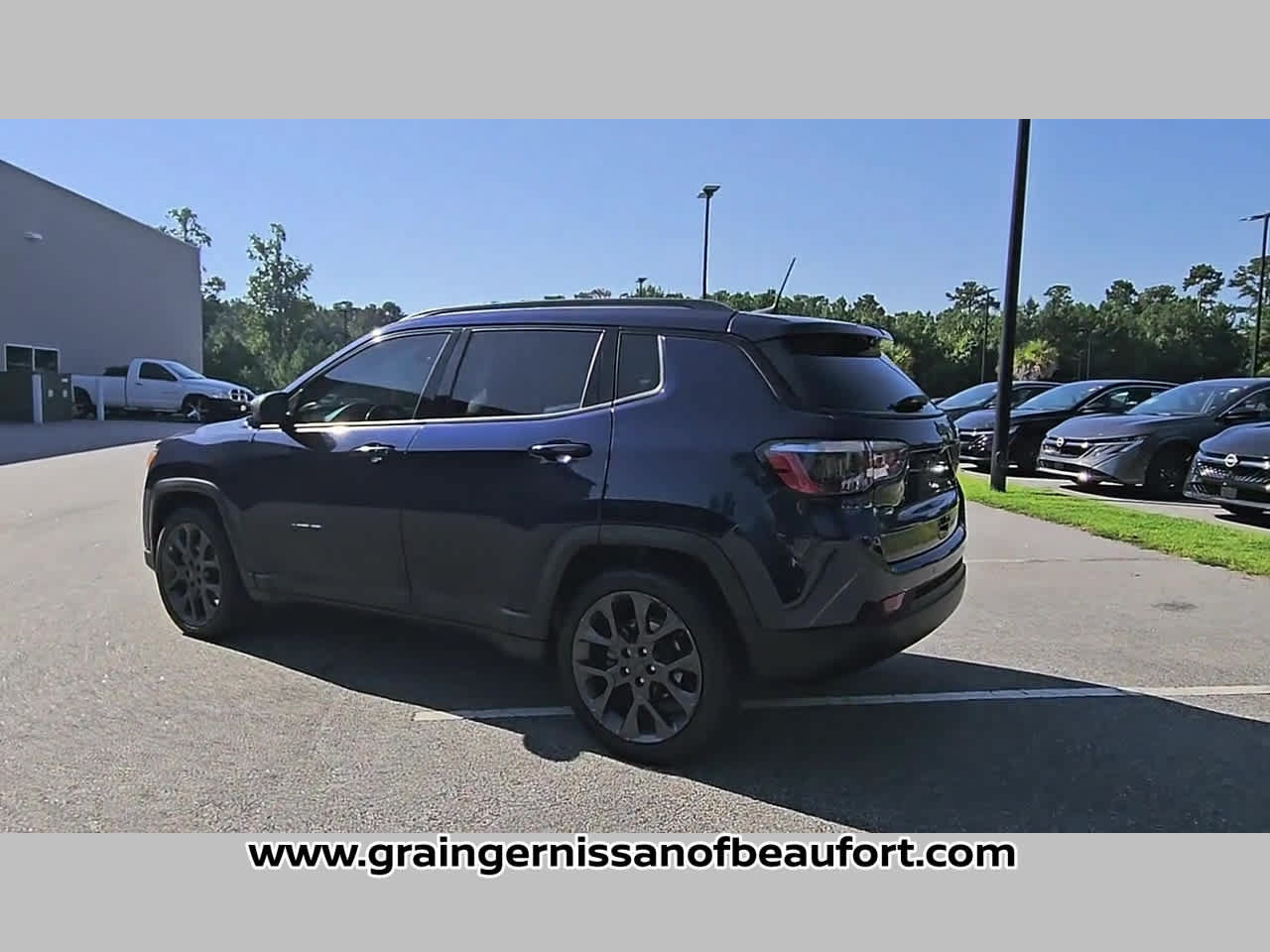Used 2021 Jeep Compass Latitude w/ Driver Assistance Group FWD image 25