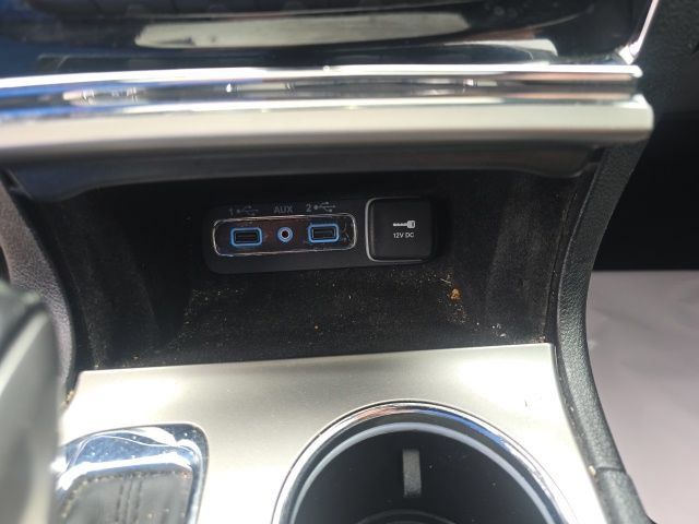 Used 2019 Jeep Grand Cherokee Altitude AWD/4WD image 29