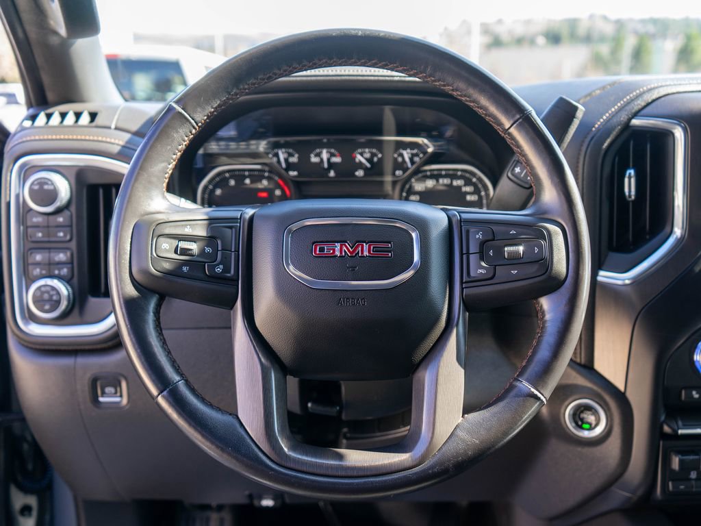 Used 2021 GMC Sierra 1500 AT4 image 16