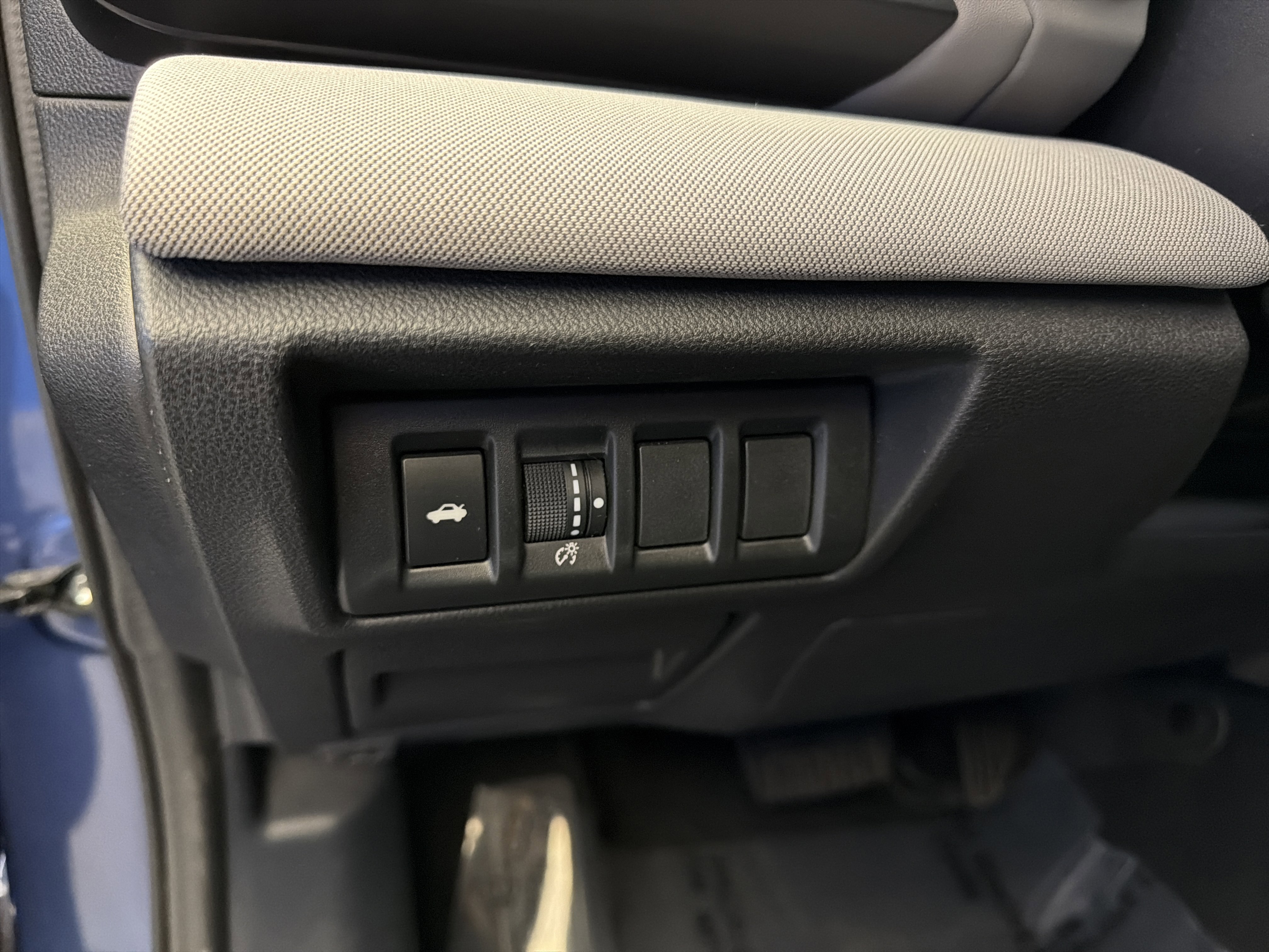 Certified 2022 Subaru Legacy Premium image 15