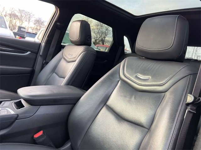 Used 2020 Cadillac XT5 Premium Luxury image 10
