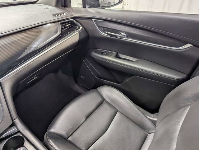 Used 2020 Cadillac XT6 Sport AWD/4WD image 8