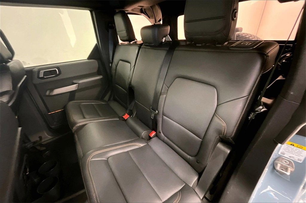 Used 2022 Ford Bronco Badlands w/ Sasquatch Package image 22