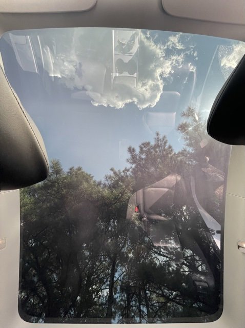 Used 2021 Tesla Model Y Long Range image 23