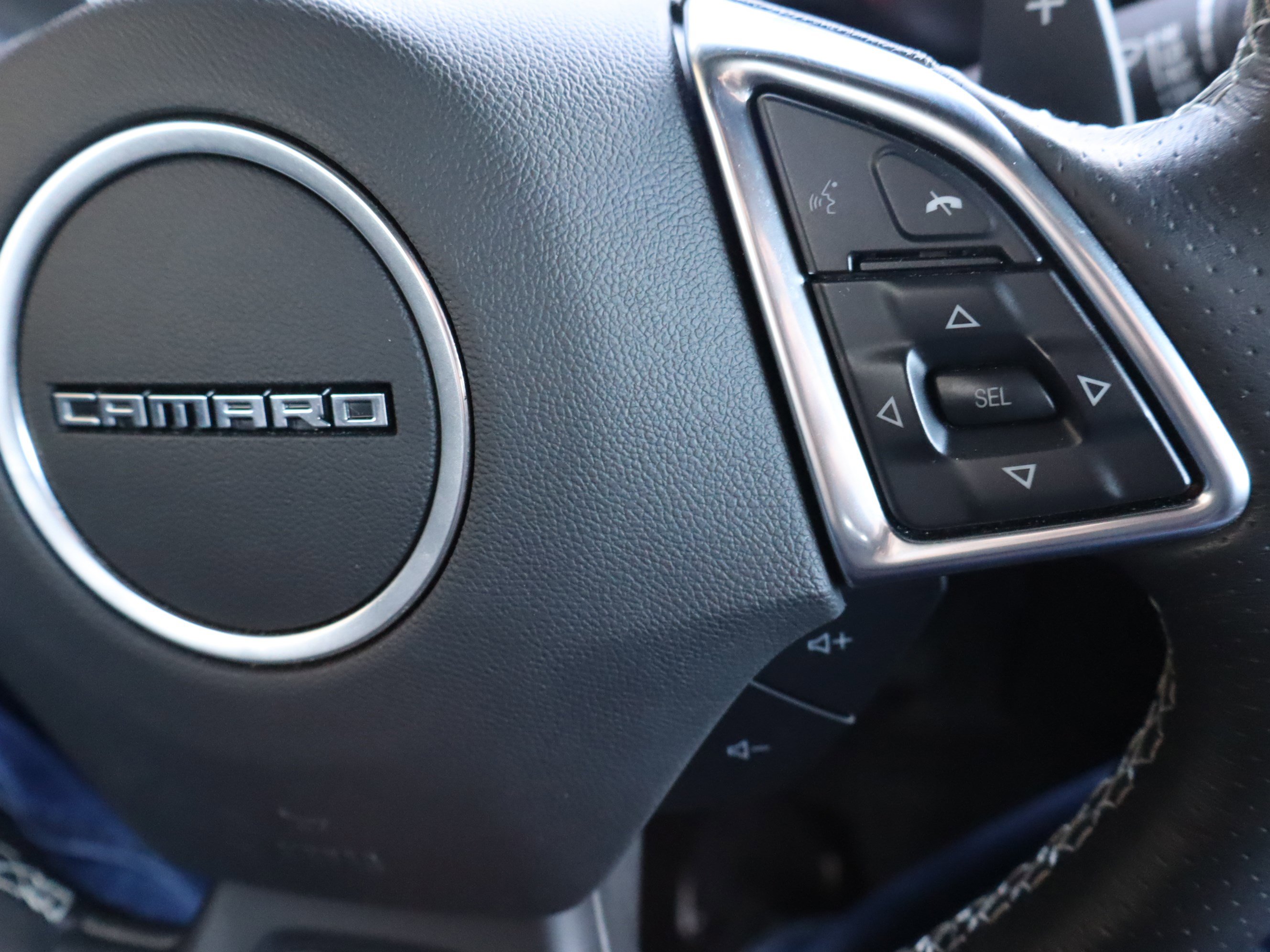 Used 2018 Chevrolet Camaro SS image 20