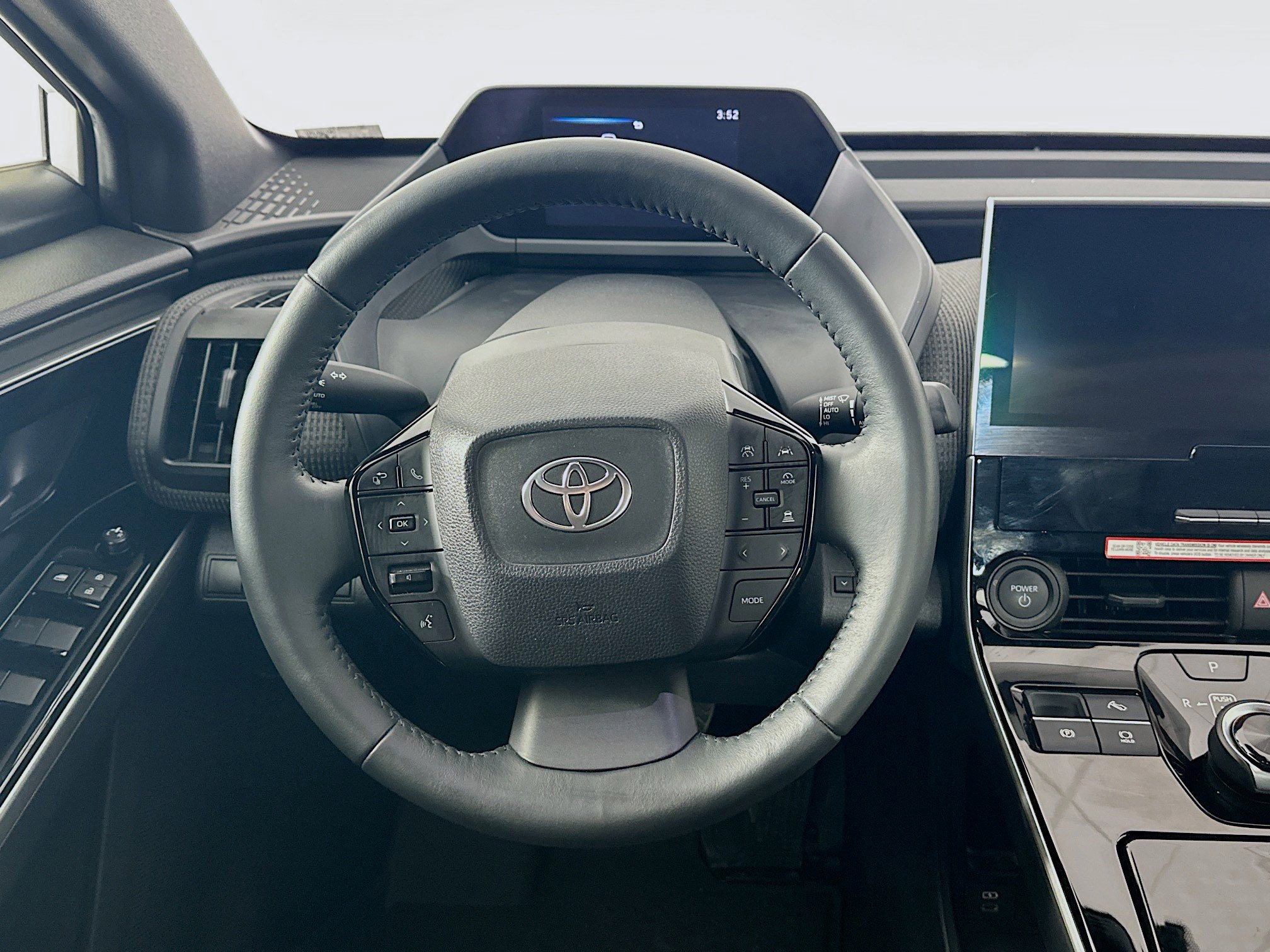 Used 2025 Toyota bZ4X FWD w/ Weather Package image 18