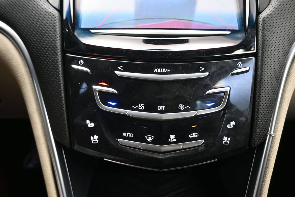 Used 2013 Cadillac XTS Platinum FWD image 23