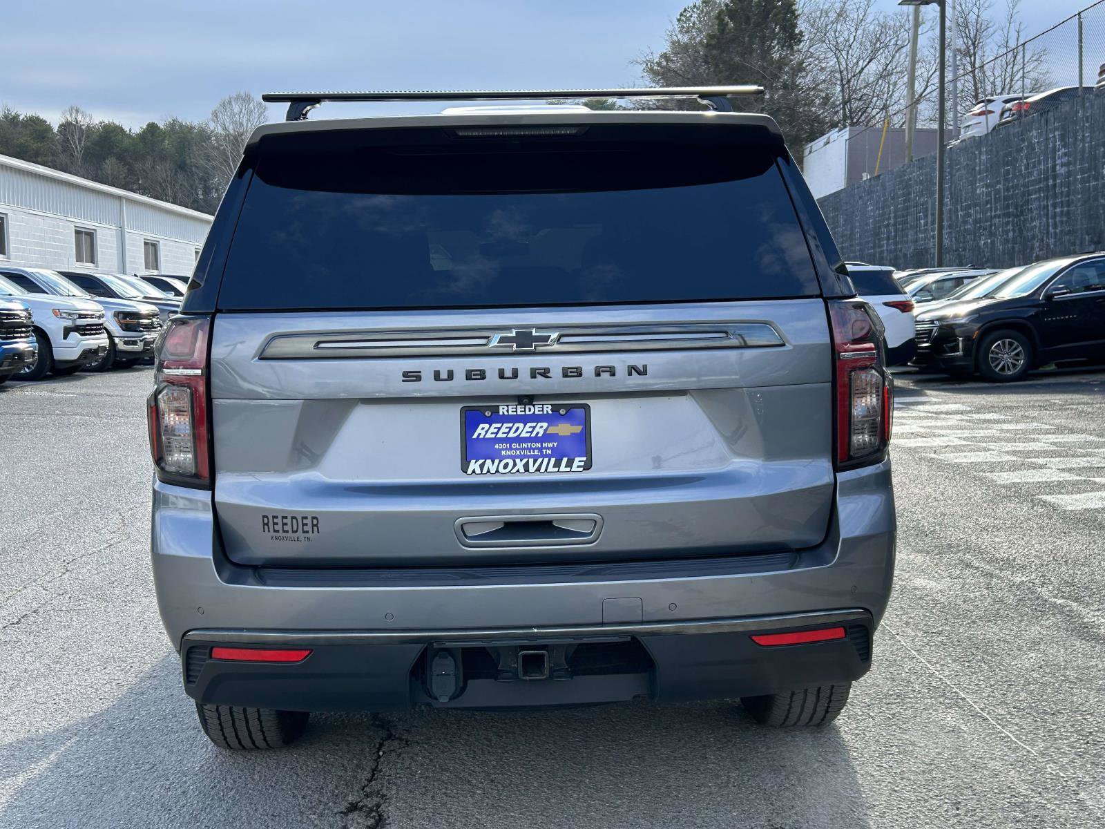 Used 2022 Chevrolet Suburban Z71 w/ Luxury Package image 4