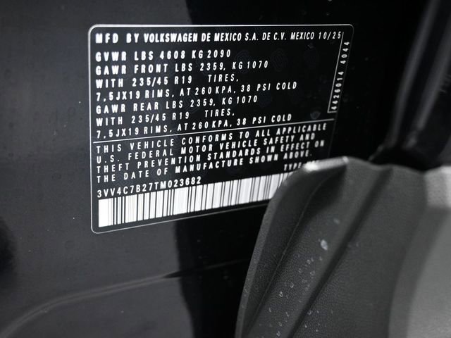 New 2026 Volkswagen Taos SEL image 18