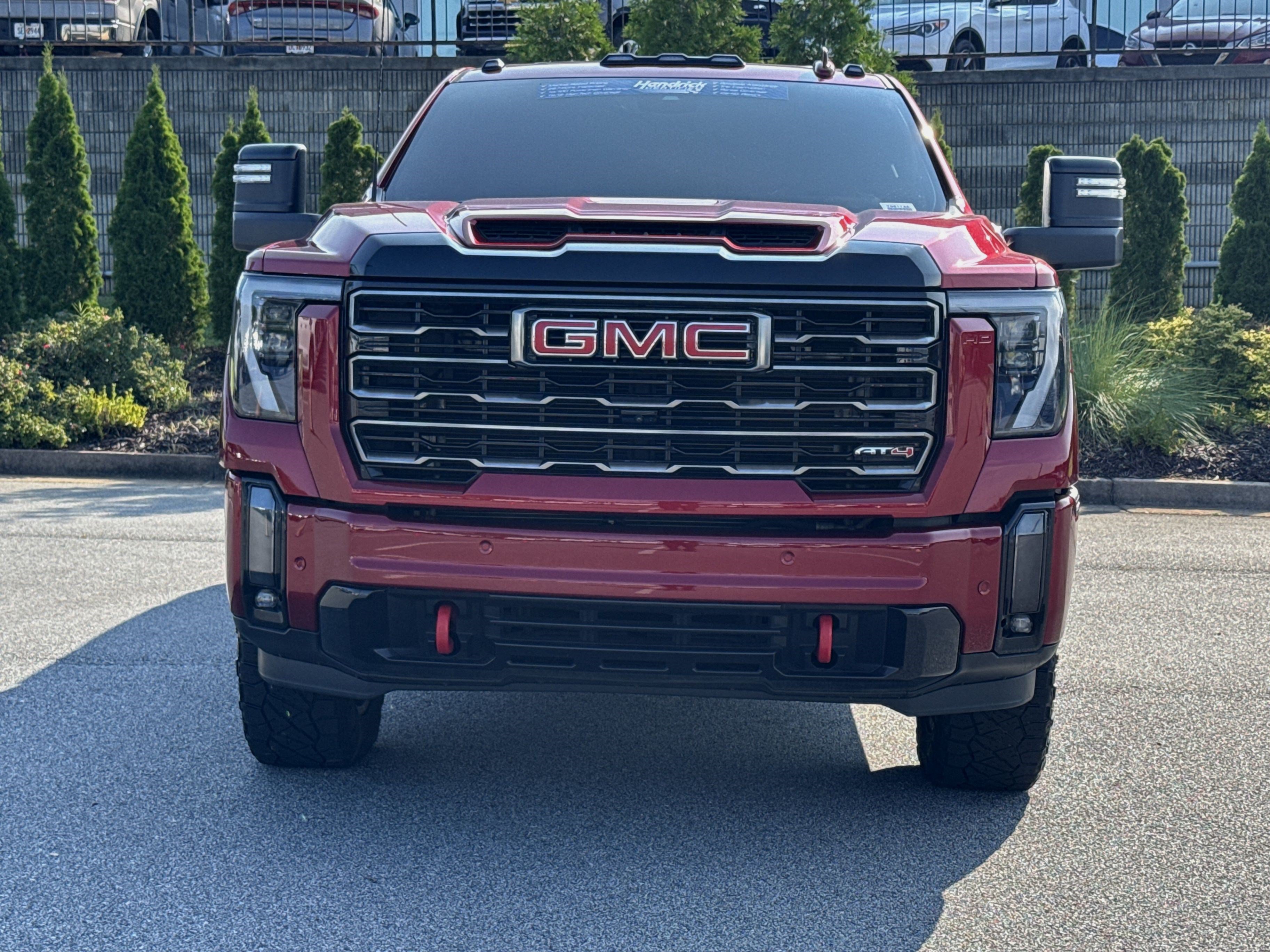 Used 2024 GMC Sierra 2500 AT4 w/ AT4 Premium Plus Package AWD/4WD image 3