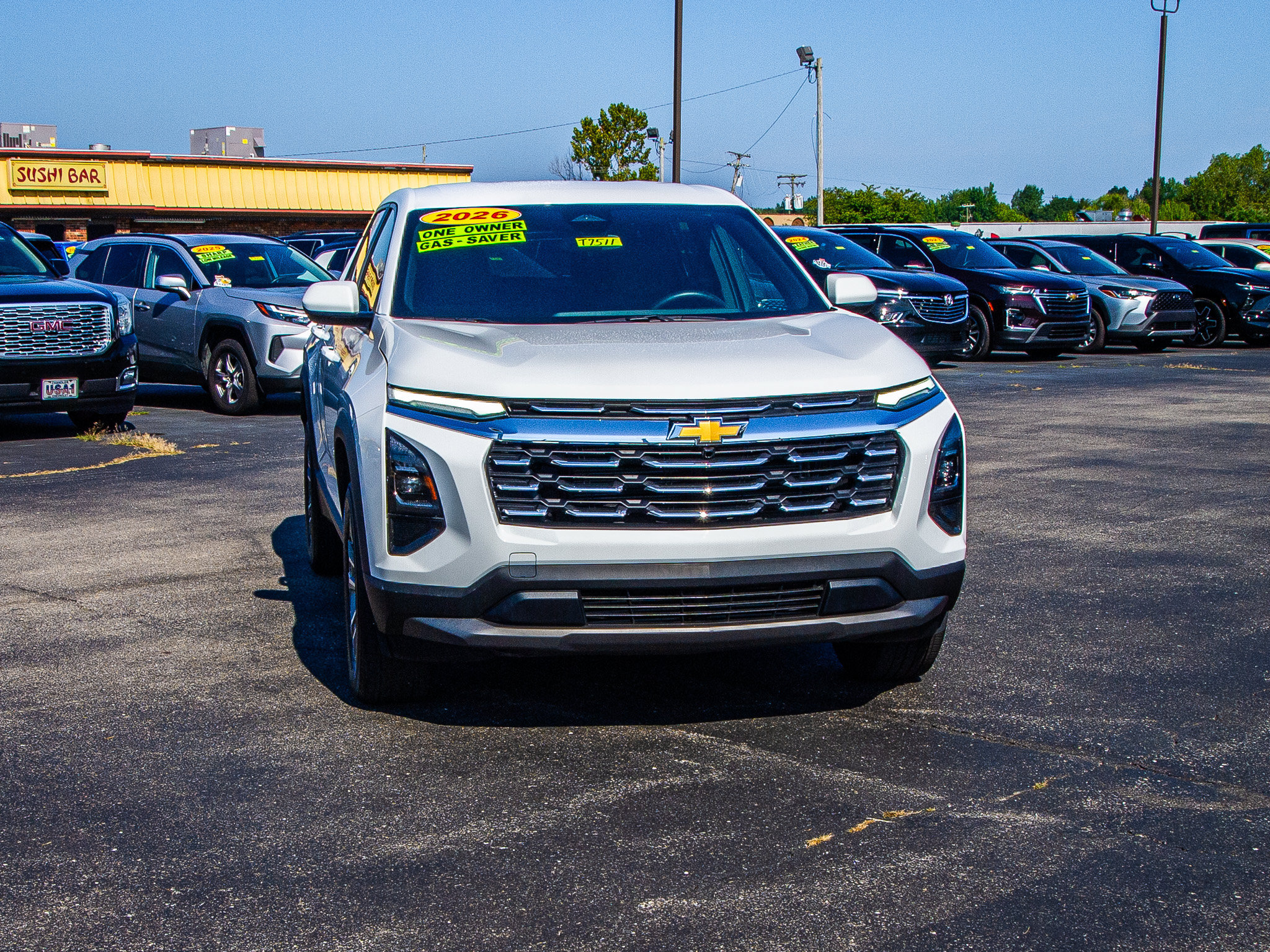 Used 2026 Chevrolet Equinox LT FWD image 10