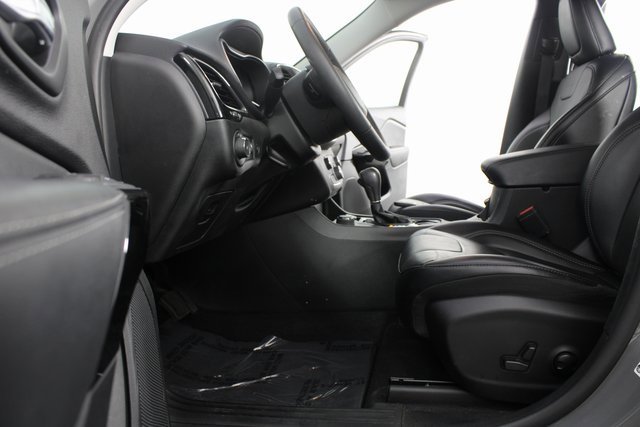 Used 2023 Jeep Cherokee Altitude Lux image 15