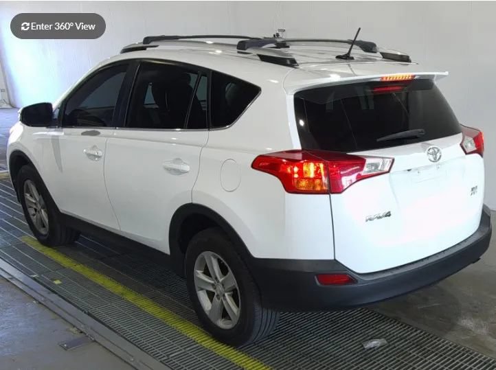 Used 2014 Toyota RAV4 XLE AWD/4WD image 3
