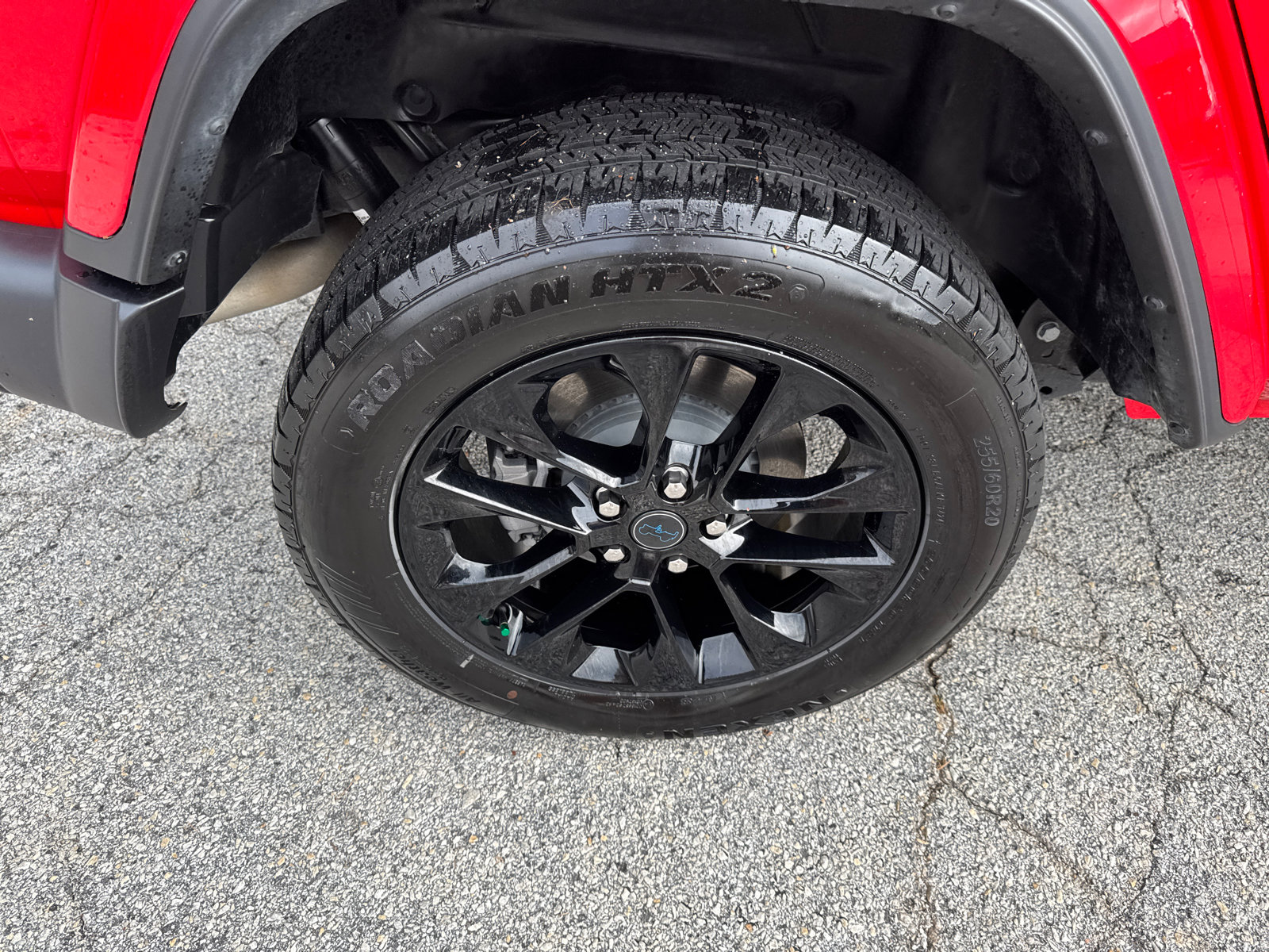 Used 2025 Jeep Wrangler Sahara w/ Safety Group AWD/4WD image 17