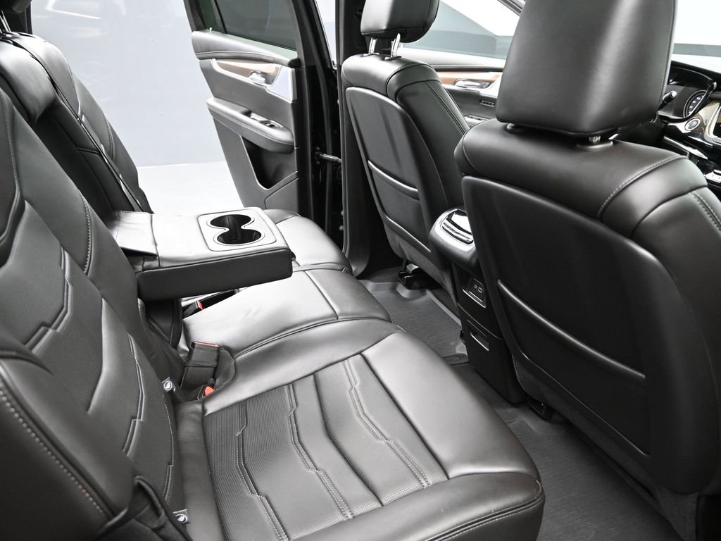 Certified 2025 Cadillac XT6 Premium Luxury w/ Platinum Package image 21