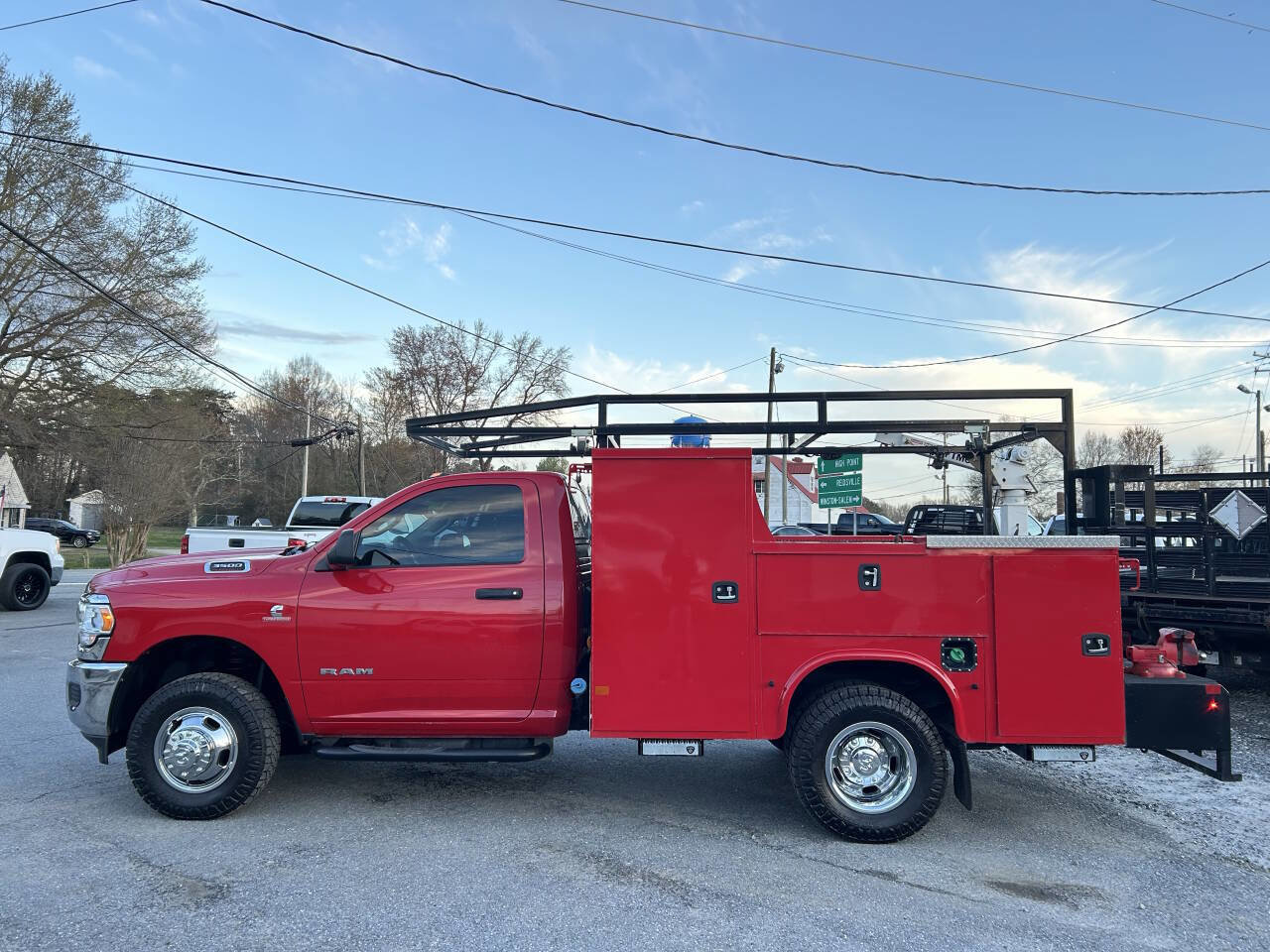 Used 2020 RAM 3500 Tradesman w/ Chrome Appearance Group image 10
