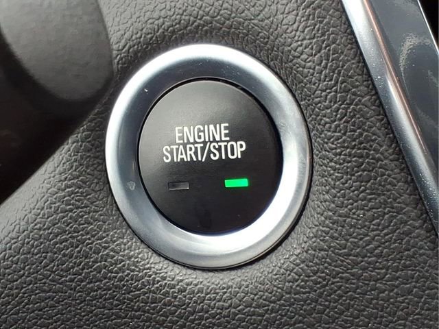 Used 2023 Chevrolet Traverse LT image 24