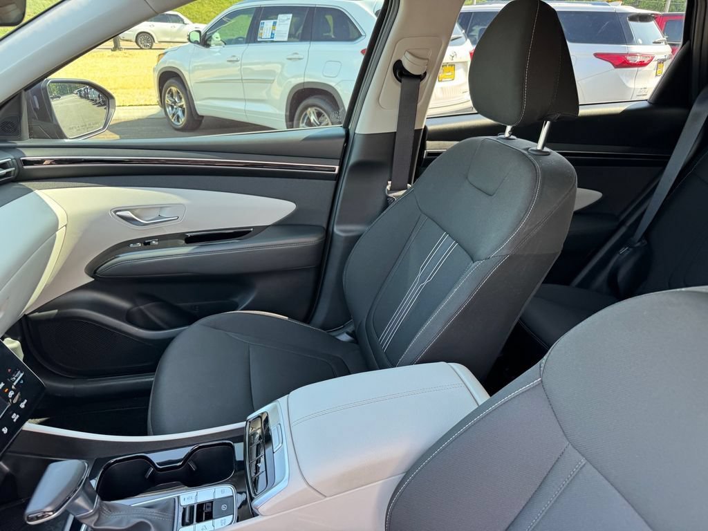 Used 2022 Hyundai Tucson SEL w/ Convenience Package FWD image 10