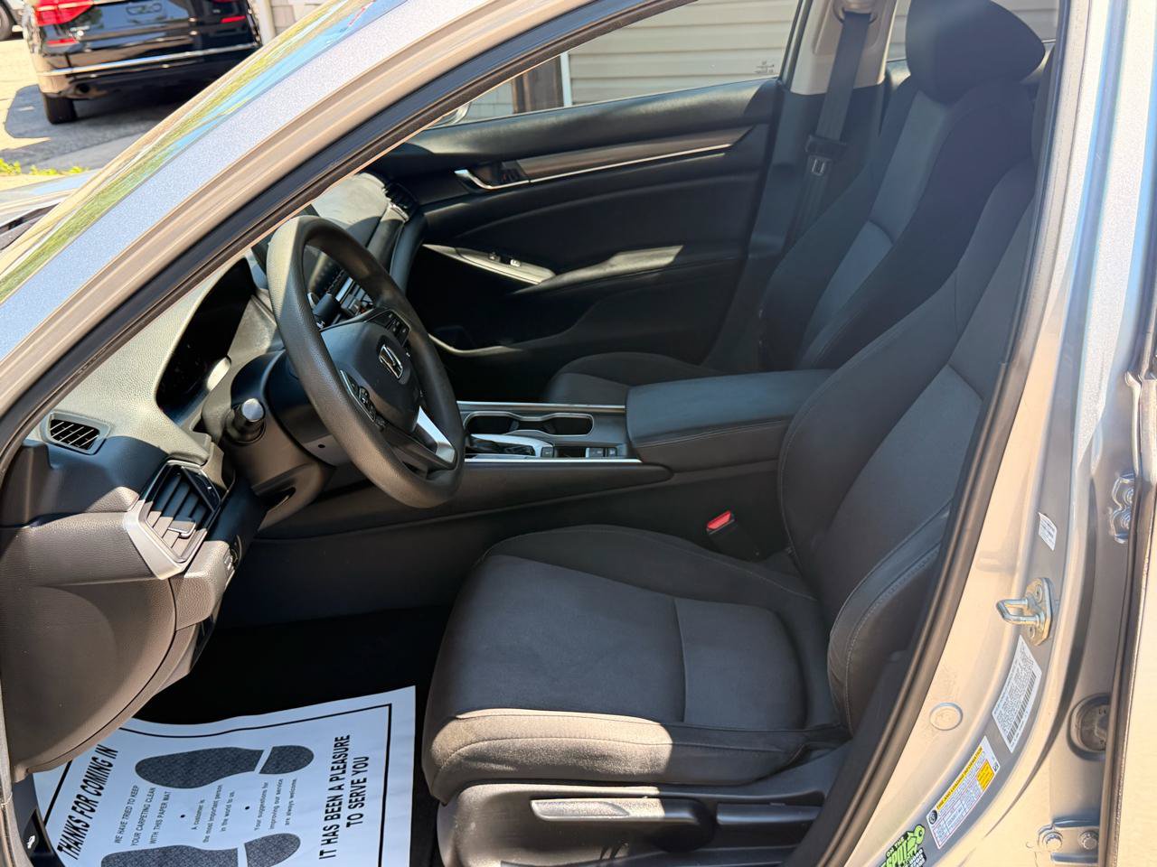 Used 2019 Honda Accord LX image 18