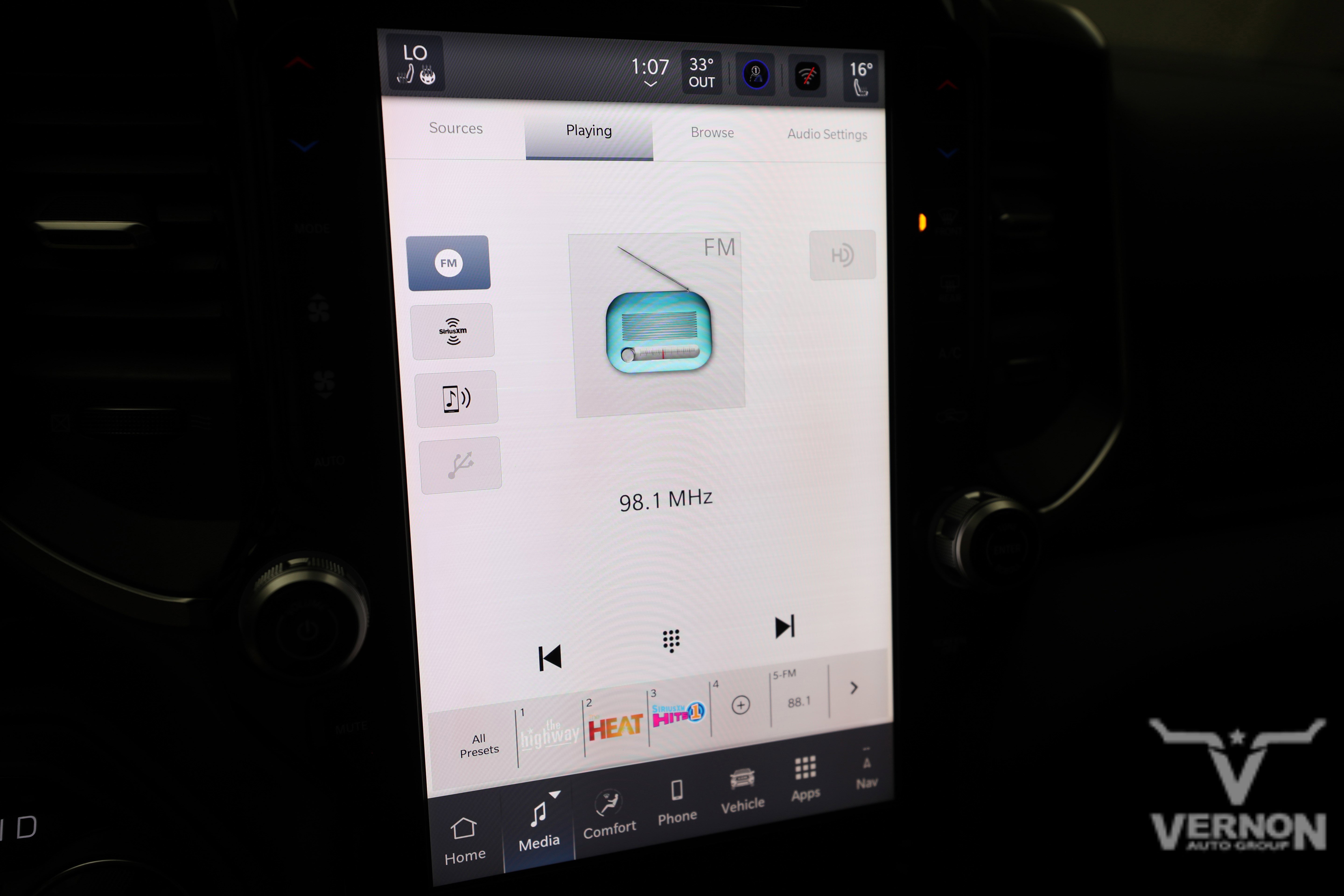 New 2026 RAM 1500 4x4 Crew Cab image 27