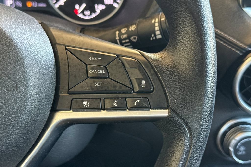 Used 2024 Nissan Sentra SV FWD image 26