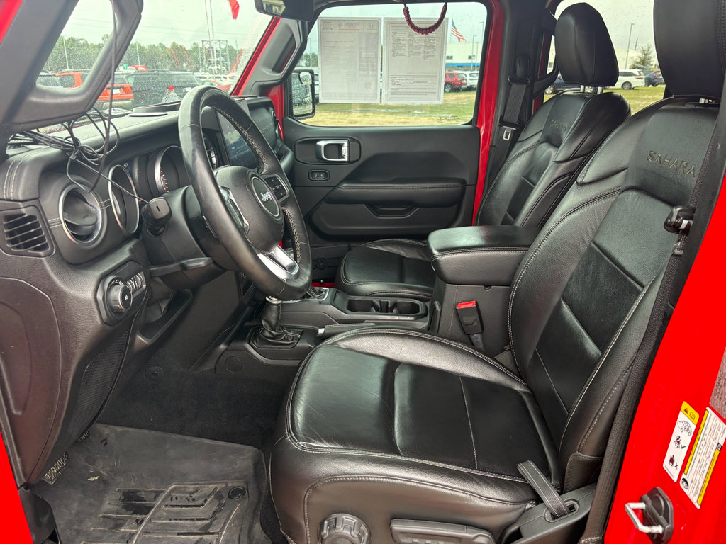 Used 2018 Jeep Wrangler Unlimited Sahara image 10