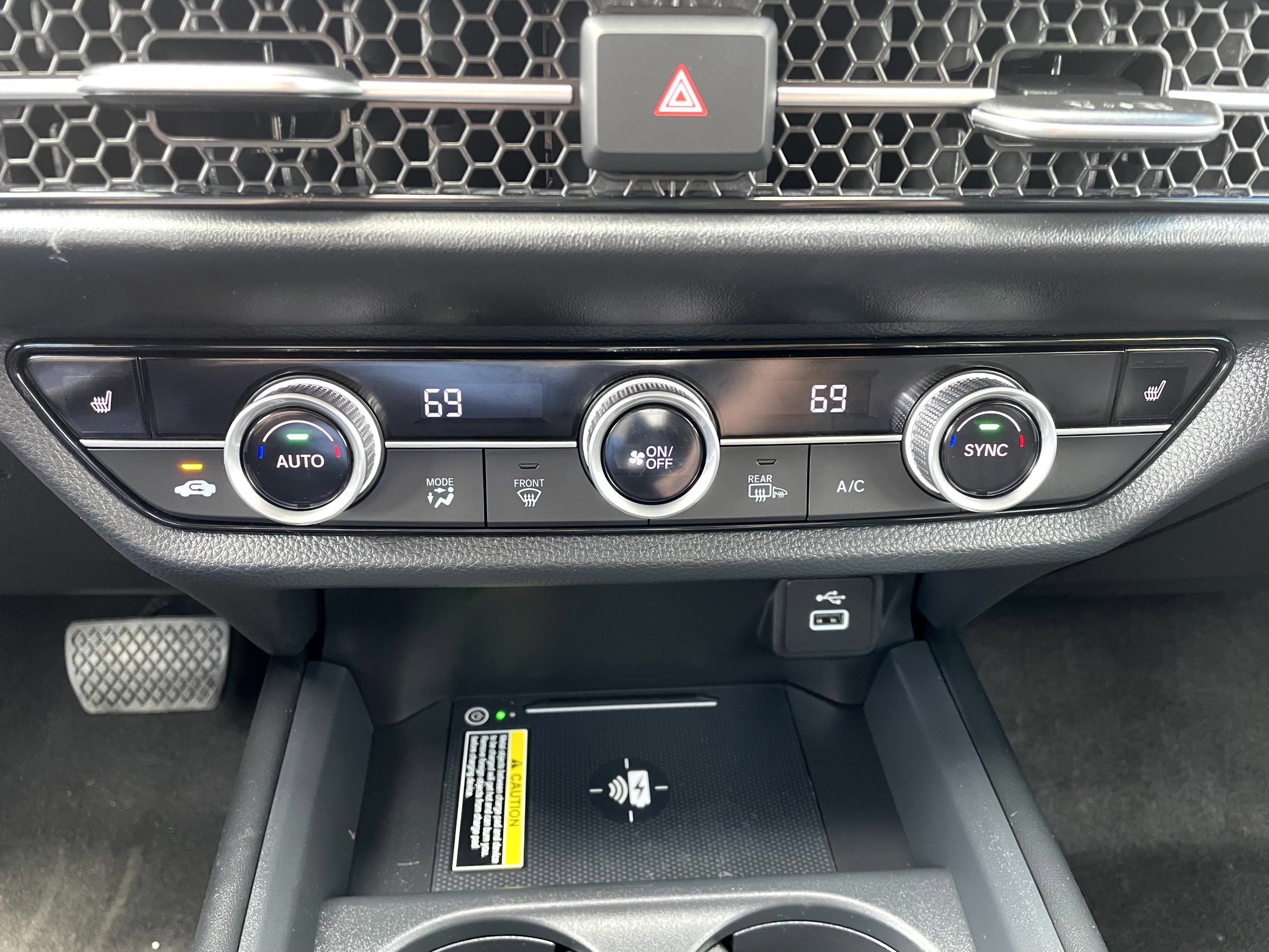 Certified 2025 Honda HR-V EX-L image 17