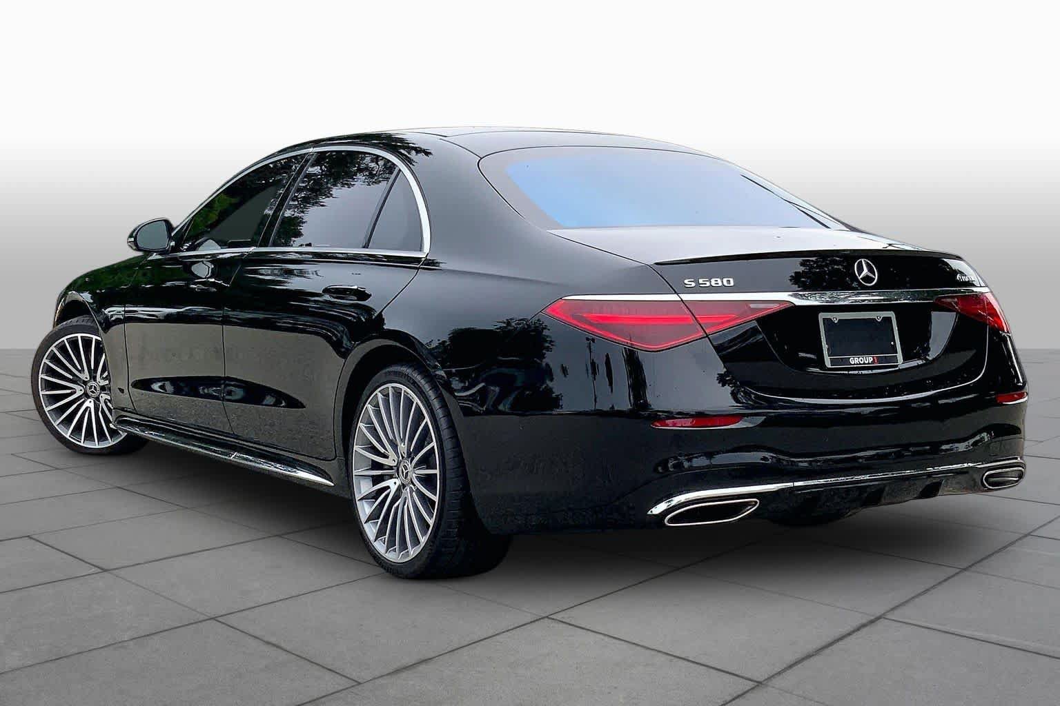 Certified 2023 Mercedes-Benz S 580 4MATIC Sedan w/ AMG Line image 12