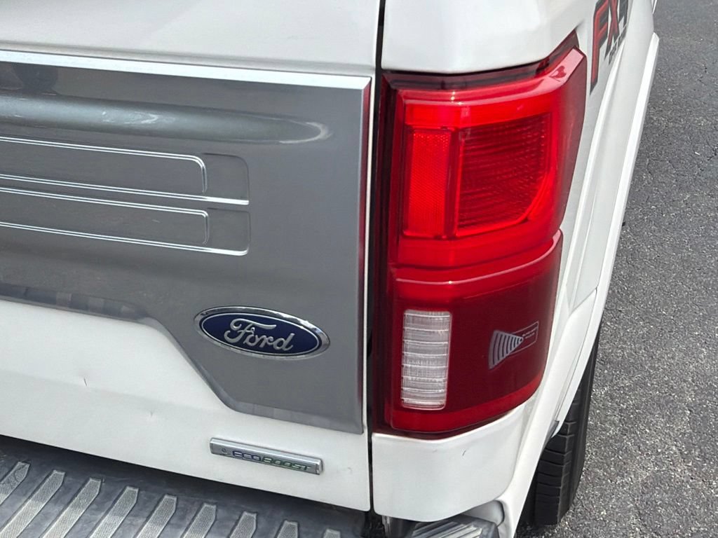 Used 2018 Ford F150 King Ranch w/ Equipment Group 601A Luxury AWD/4WD image 27