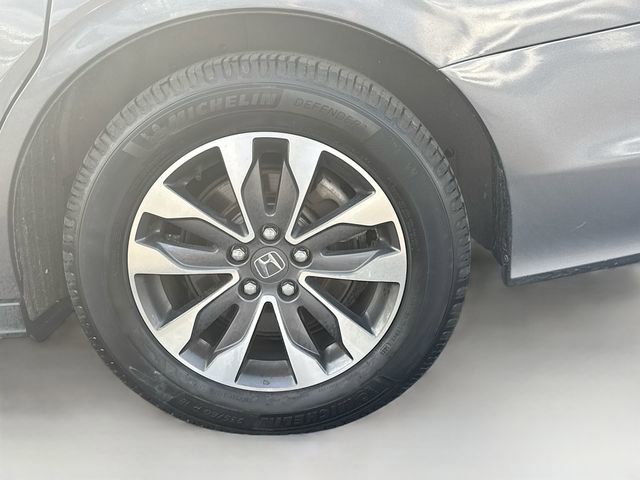 Certified 2024 Honda Odyssey EX-L image 32
