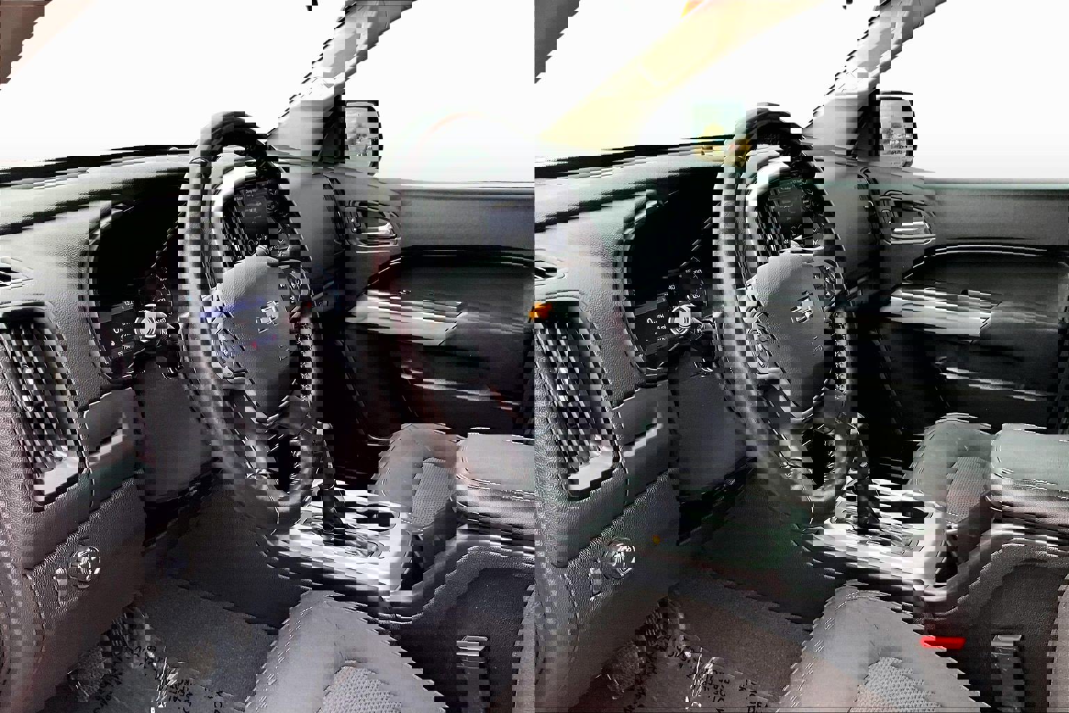 Used 2020 Chevrolet Colorado LT w/ Safety Package image 11