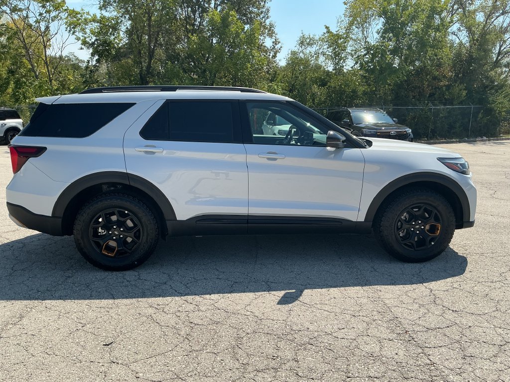 New 2026 Ford Explorer Tremor w/ Tremor Convenience Package AWD/4WD image 6