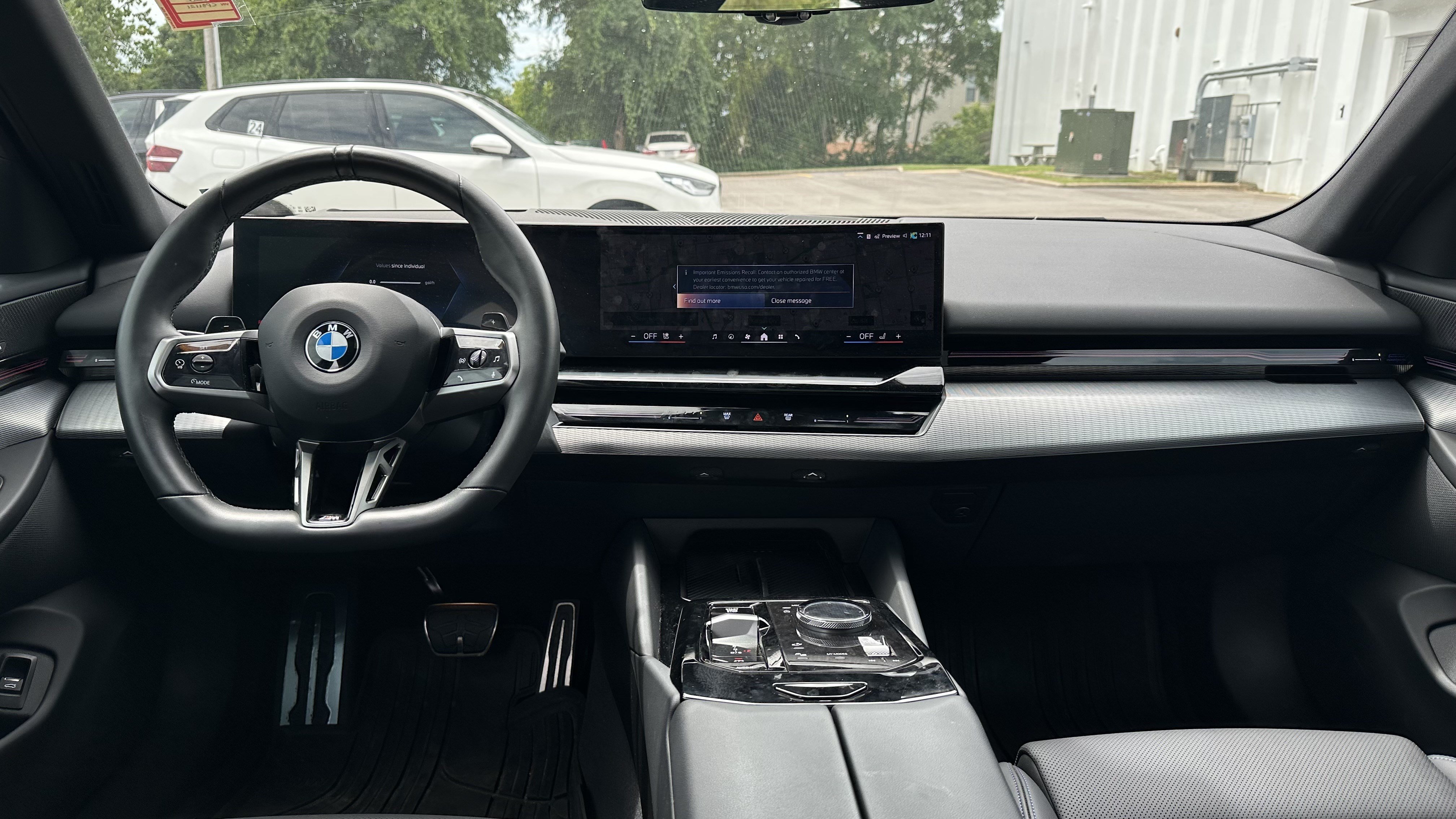 Used 2024 BMW 530i xDrive w/ M Sport Package AWD/4WD image 30