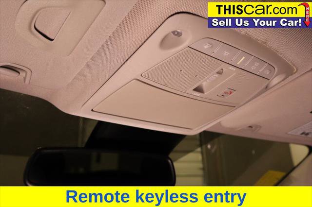 Used 2019 Nissan Rogue SL w/ Premium Package image 18